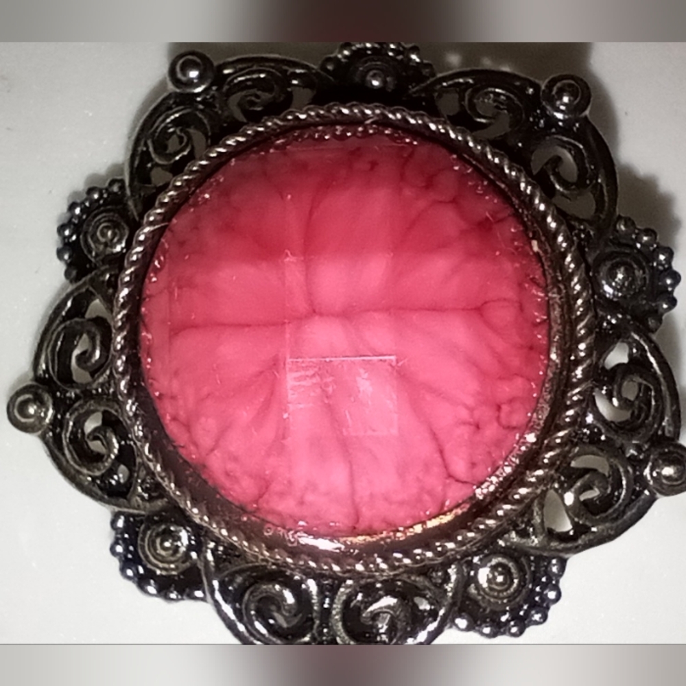 8 New Pink & Gold Adjustable Rings - Picture 3 of 6